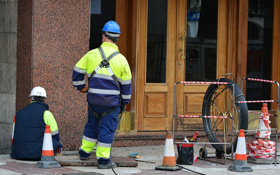 comment déboucher canalisation Égly